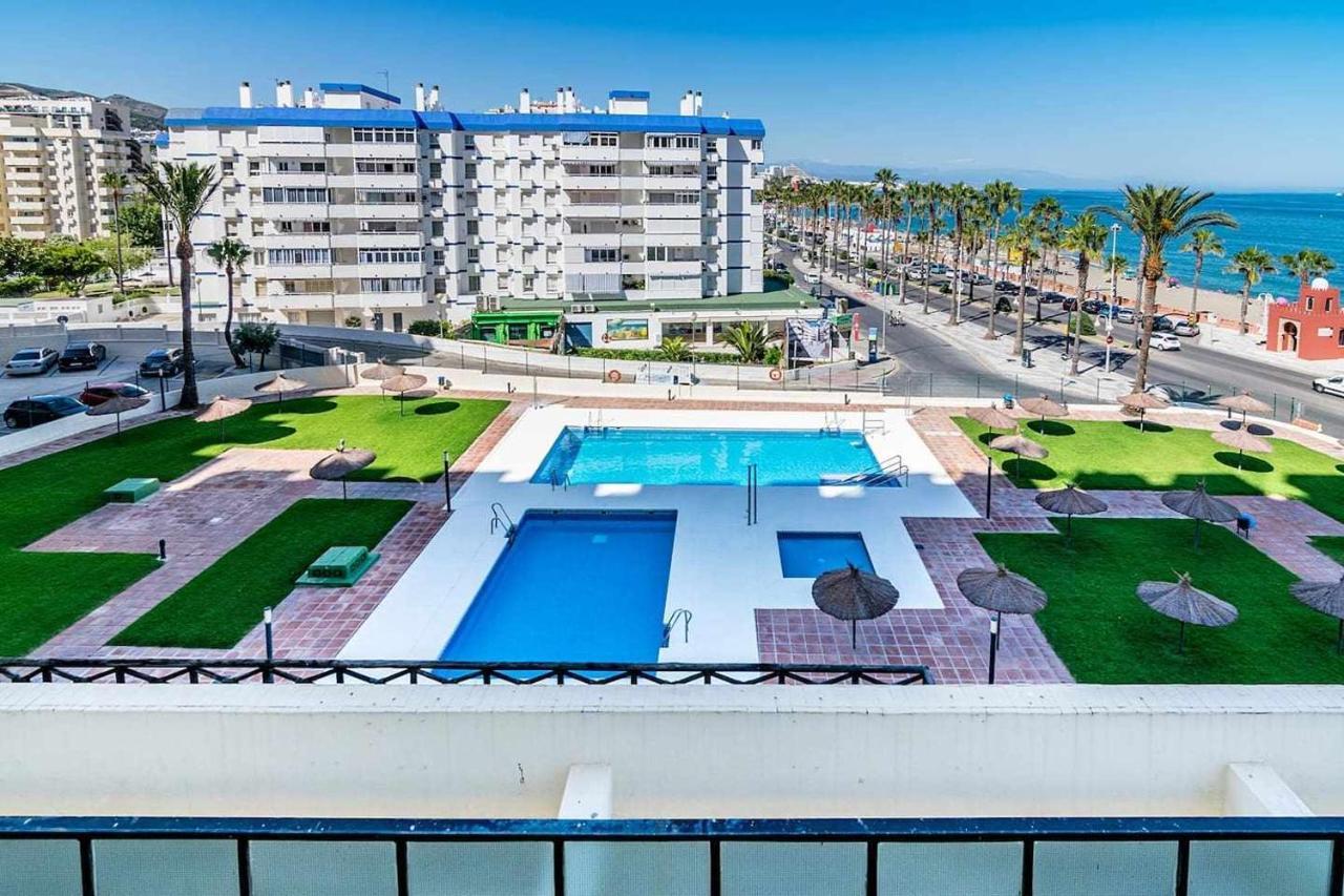 Appartement Loft In Front Of The Sea Benalmádena Extérieur photo